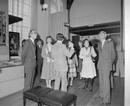 880621 Afbeelding van het bezoek van Joan Mondale (echtgenote van de Amerikaanse vicepresident Walter Mondale) aan de ...